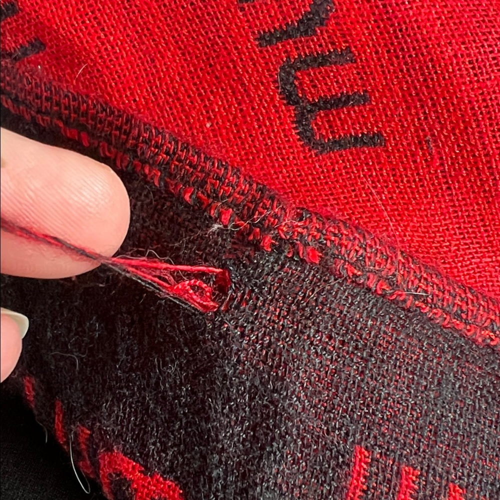 Miu Miu Red and Black Floral Scarf - as is - Picture 9 of 9